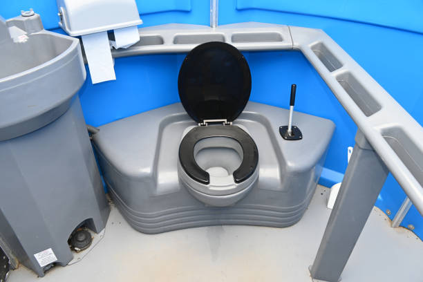 Best Porta potty delivery and setup  in Garland, TX